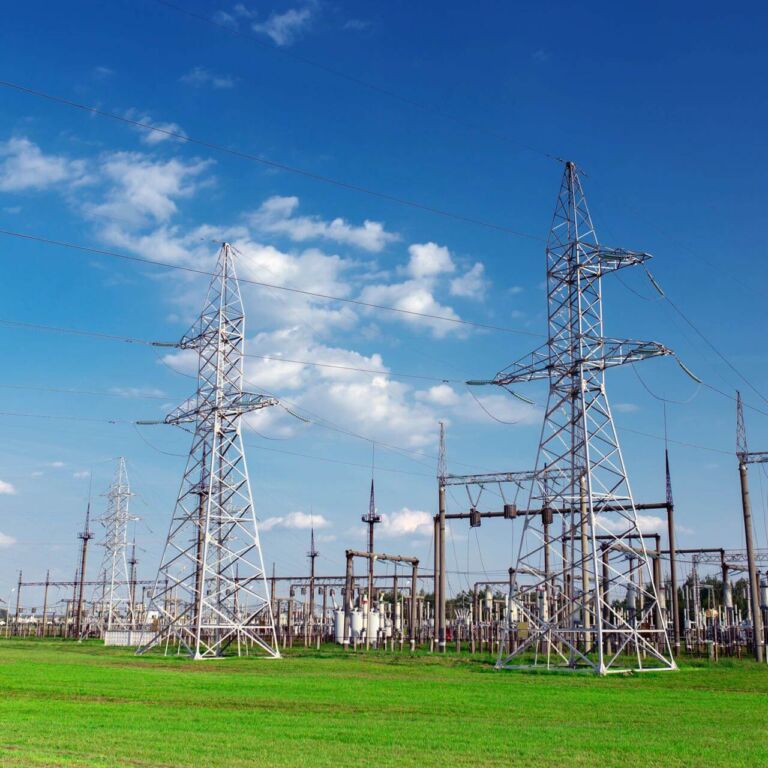 img-power-lines-field power lines